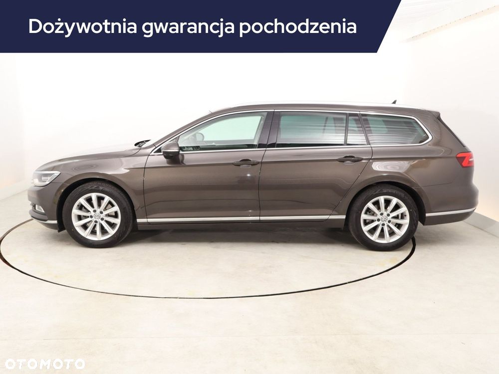 Volkswagen Passat Variant - 4