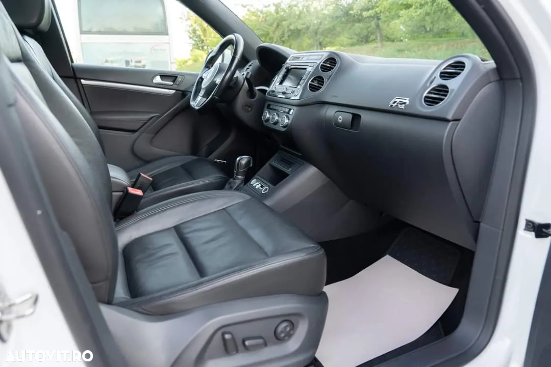 Volkswagen Tiguan 2.0 TSI 4Motion DSG Sport & Style - 3