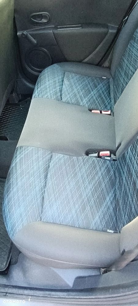 Renault Clio 1.5 dCi Alize - 13