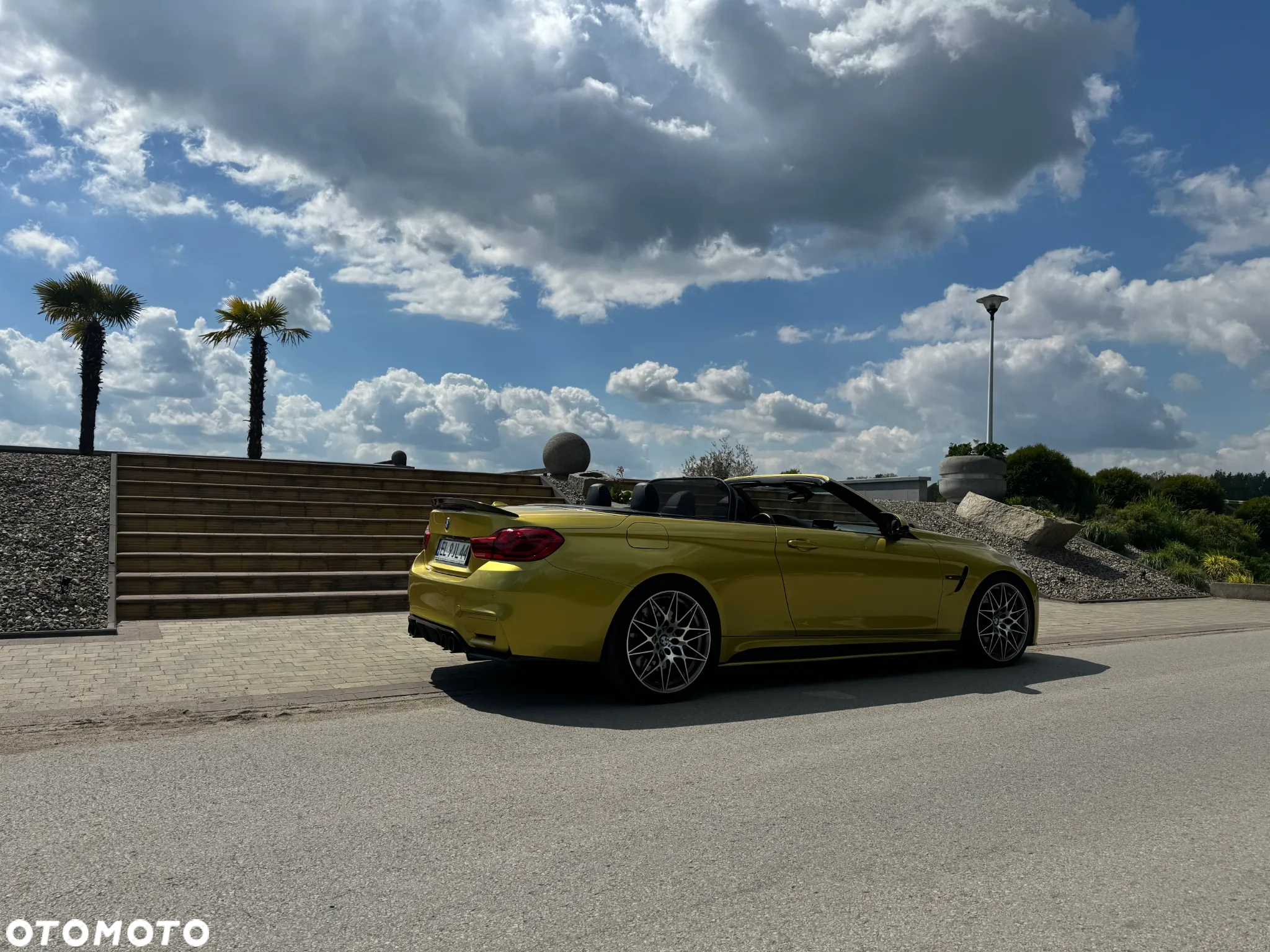 BMW M4 Cabrio DKG - 2