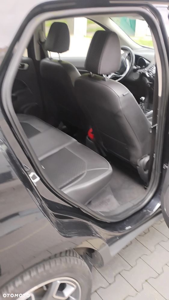 Ford EcoSport - 15