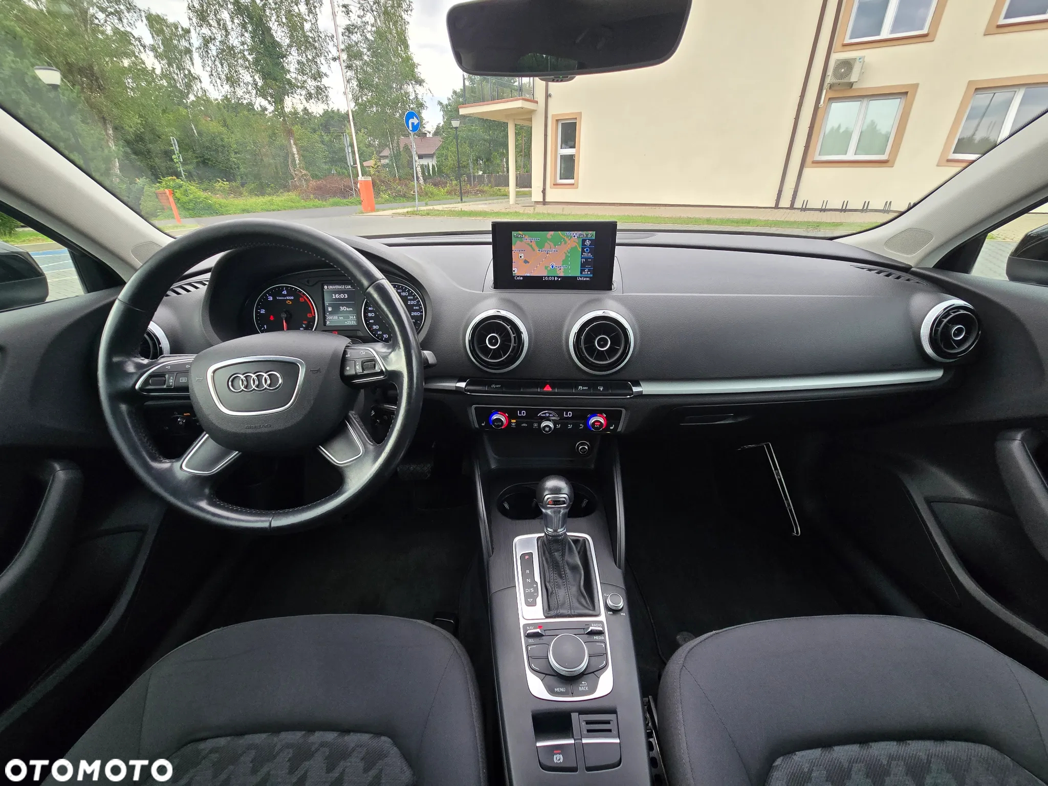 Audi A3 1.6 TDI S tronic - 15