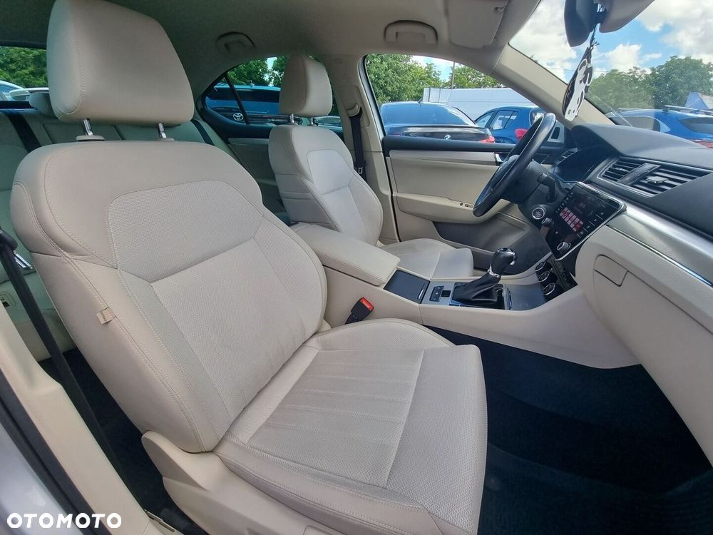 Skoda Superb 2.0 TSI 4x4 Style DSG - 10