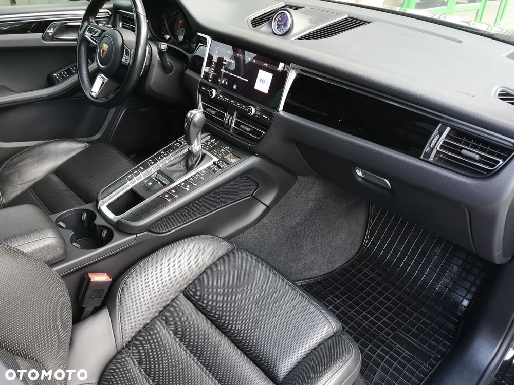 Porsche Macan S - 16