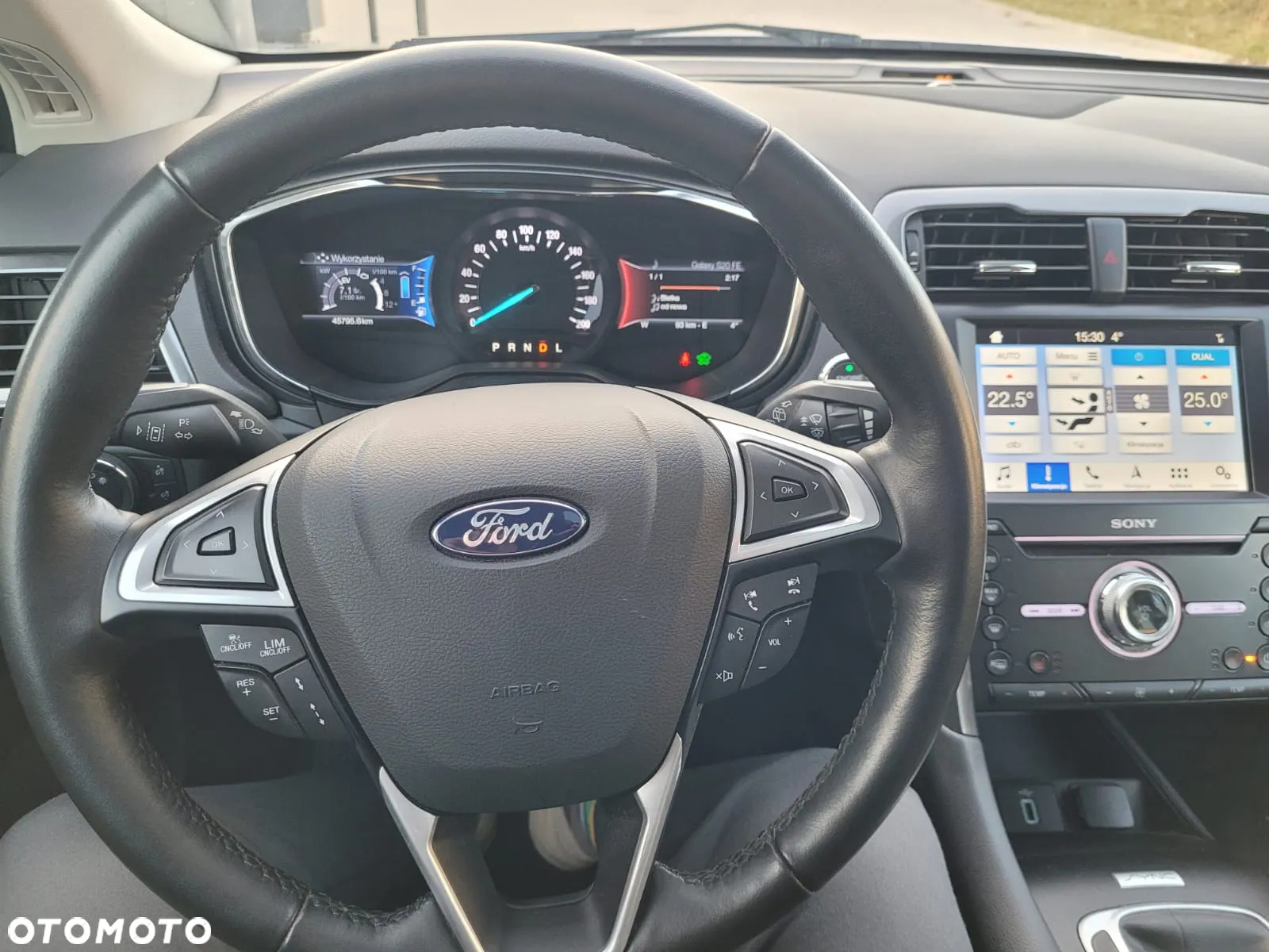 Ford Mondeo 2.0 Hybrid Titanium GPF - 21