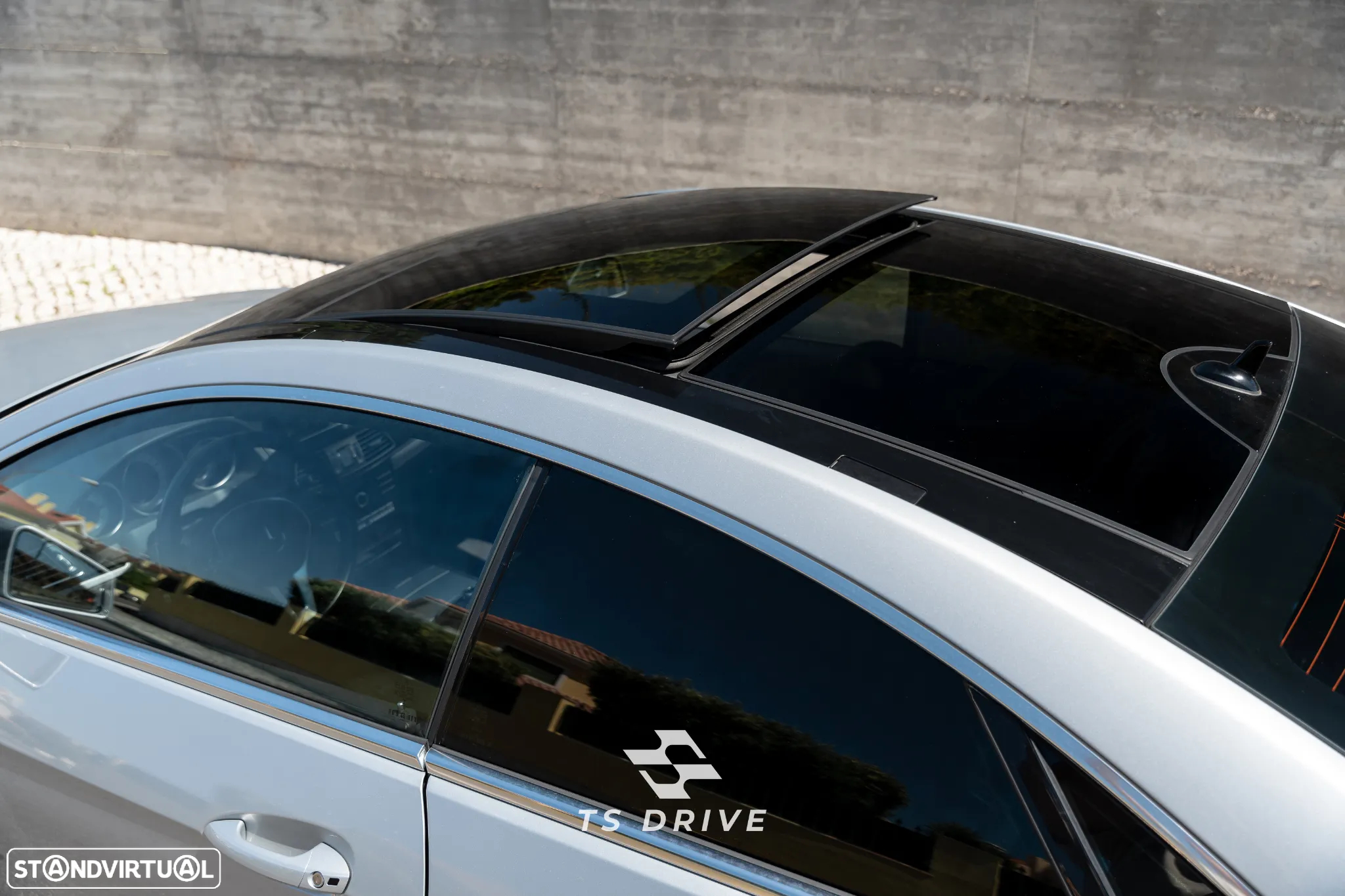 Mercedes-Benz E 220 (BlueTEC) d Coupe 9G-TRONIC - 17