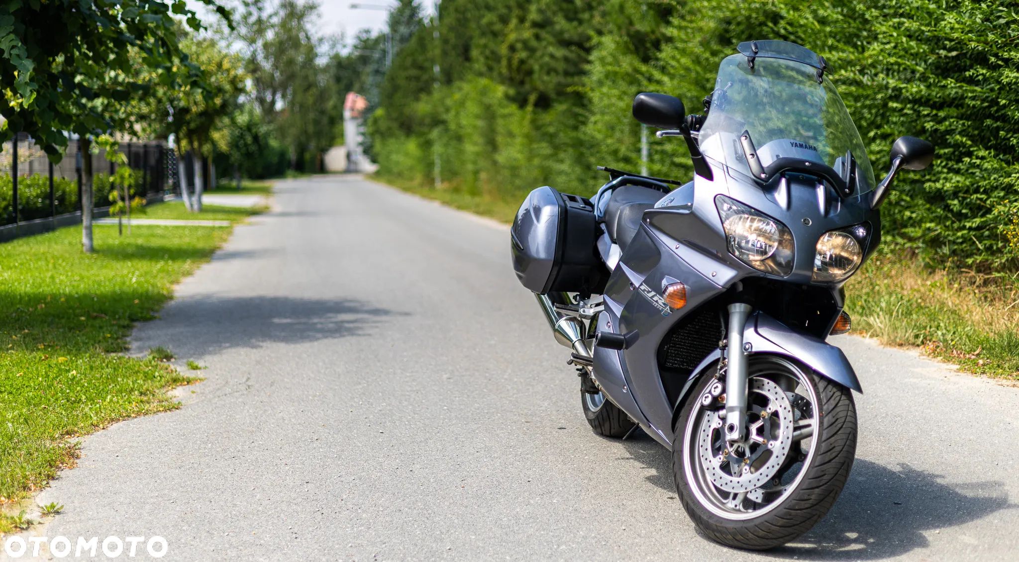 Yamaha FJR - 1