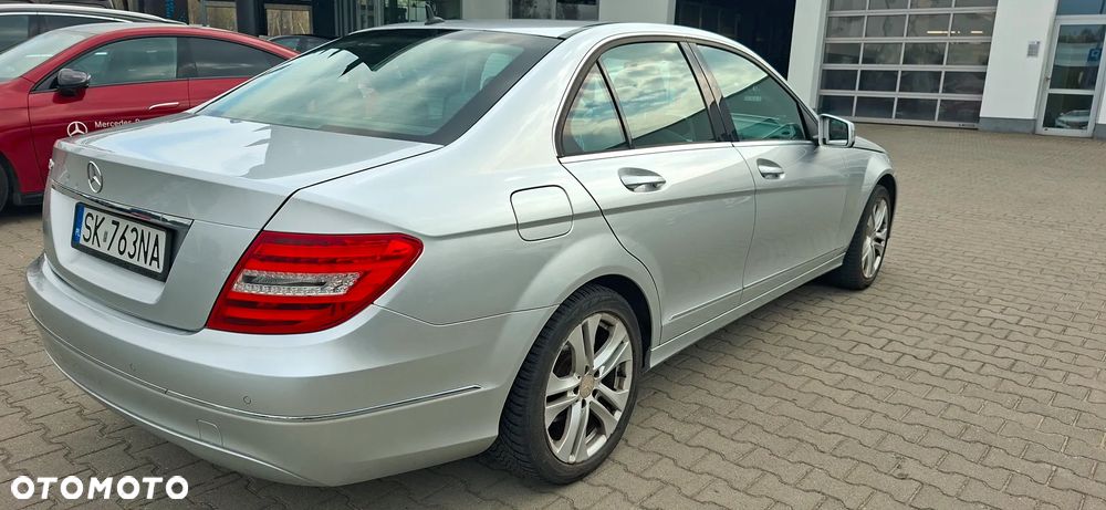 Mercedes-Benz Klasa C 180 (BlueEFFICIENCY) Avantgarde - 7