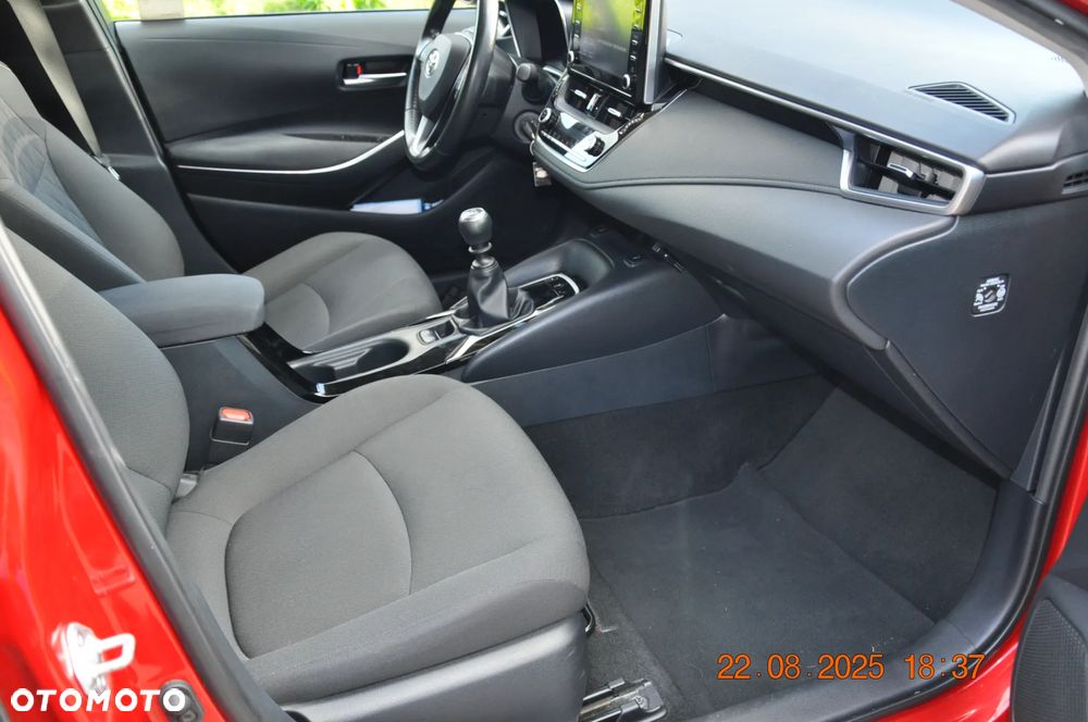 Toyota Corolla 1.6 Comfort - 12