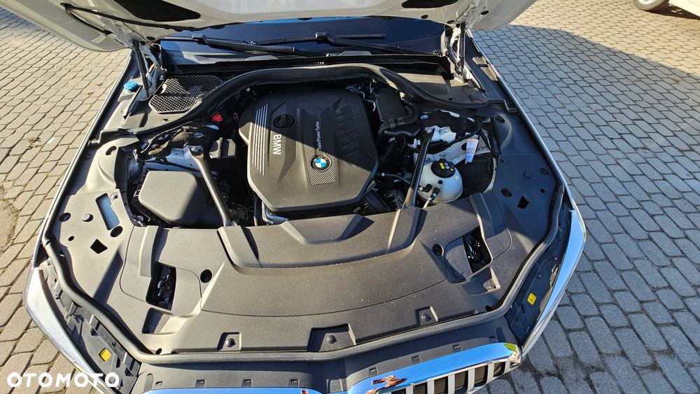 BMW Seria 7 730d xDrive - 23