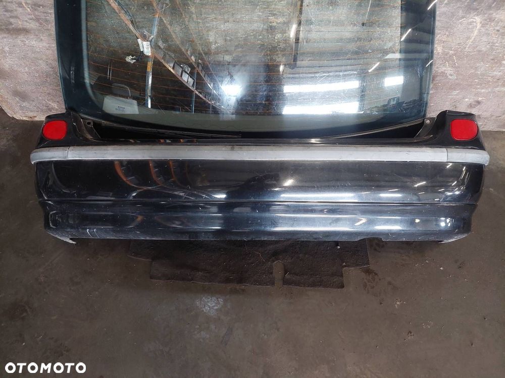 KOMPLETNY TYŁ KLAPA BAGAŻNIKA ZDERZAK TYŁ LAMPY NISSAN ALMERA TINO I GN0 - 4