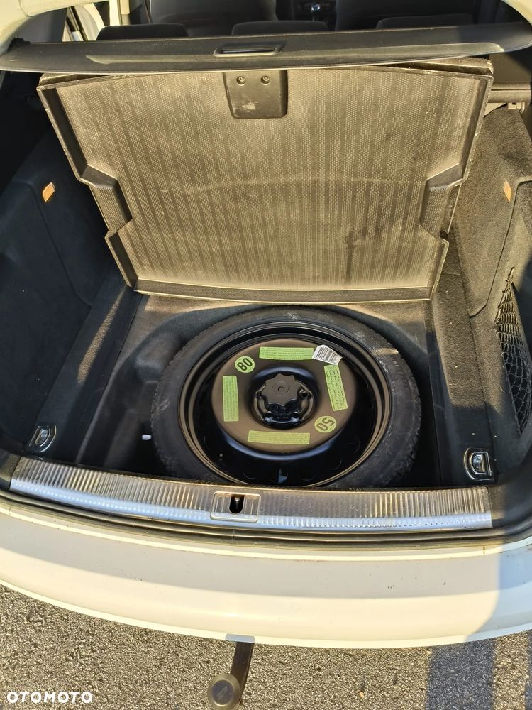 Audi A4 Avant 2.0 TDI Quattro Line - 16