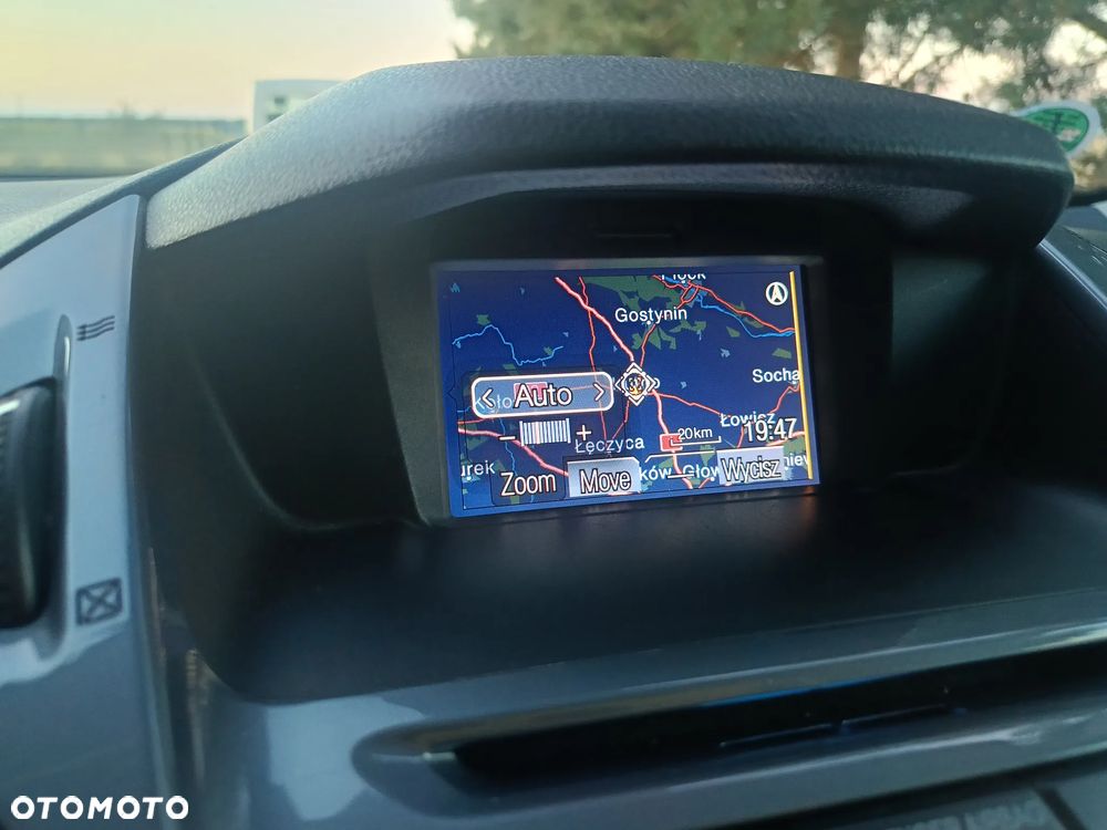 Ford Tourneo Connect Grand - 28