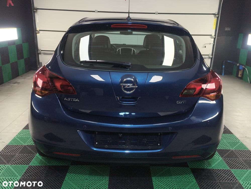 Opel Astra - 12
