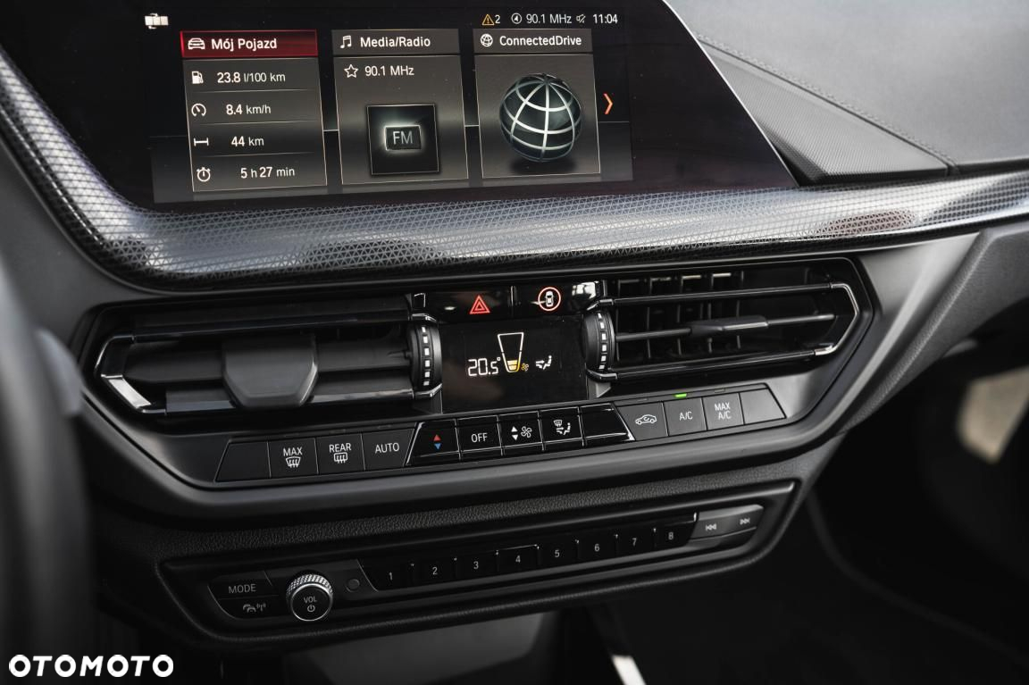 BMW Seria 1 - 16