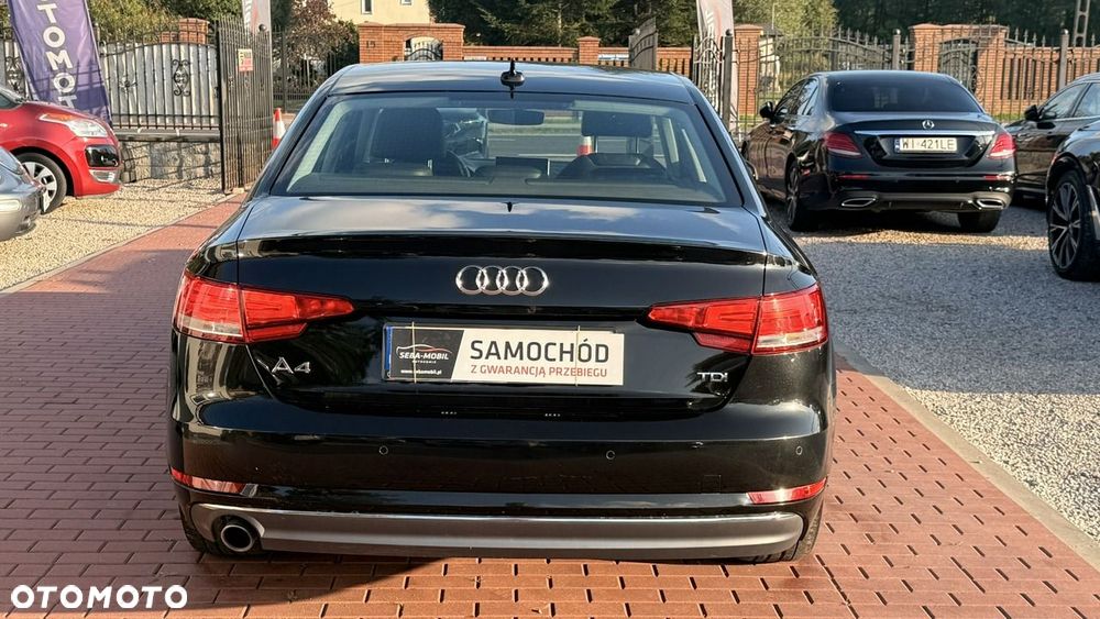 Audi A4 Limousine - 6