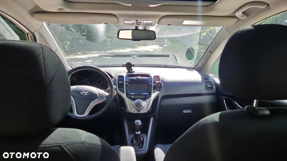 Hyundai ix20 1.6 CRDi blue Comfort - 13