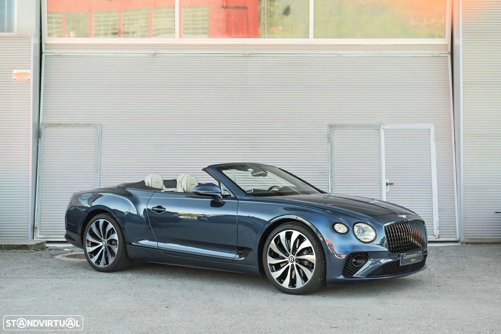 Bentley Continental Cabrio GT V8 Azure - 2