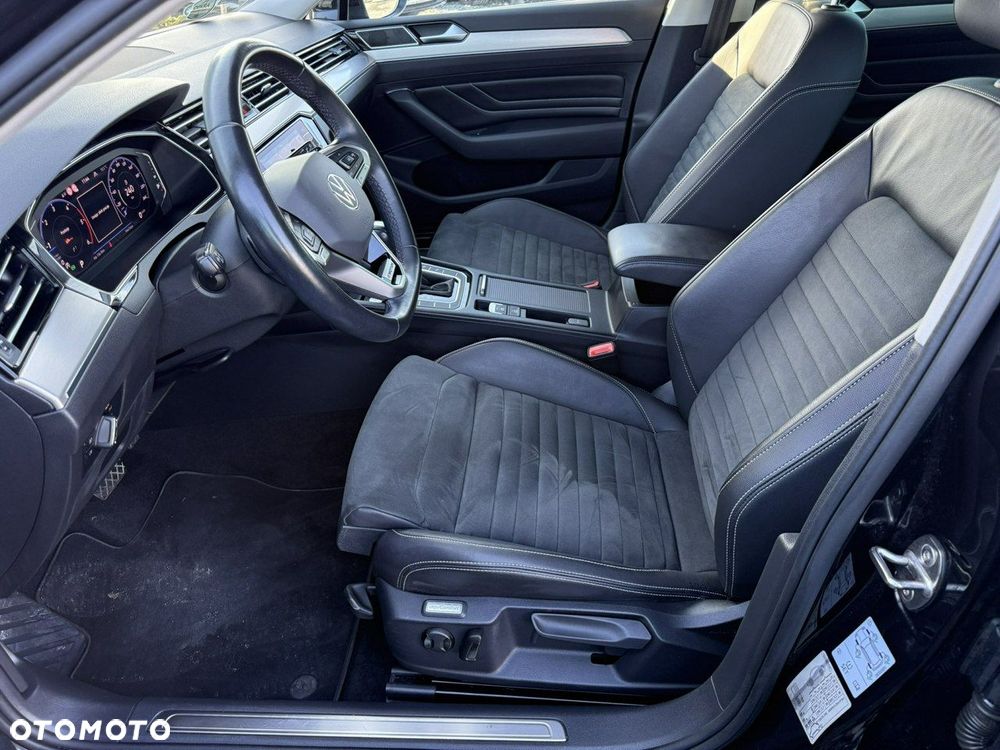 Volkswagen Passat Variant - 11