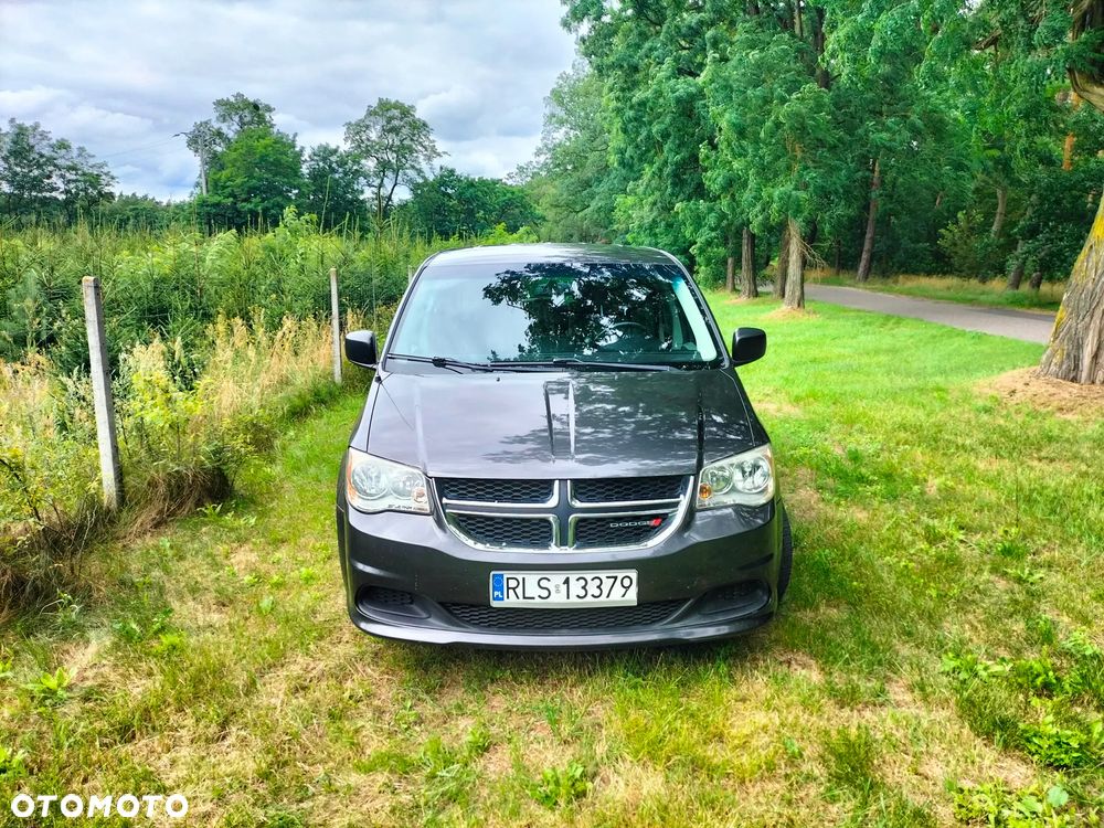 Dodge Grand Caravan - 1