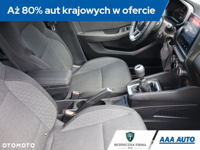 Renault Clio - 11