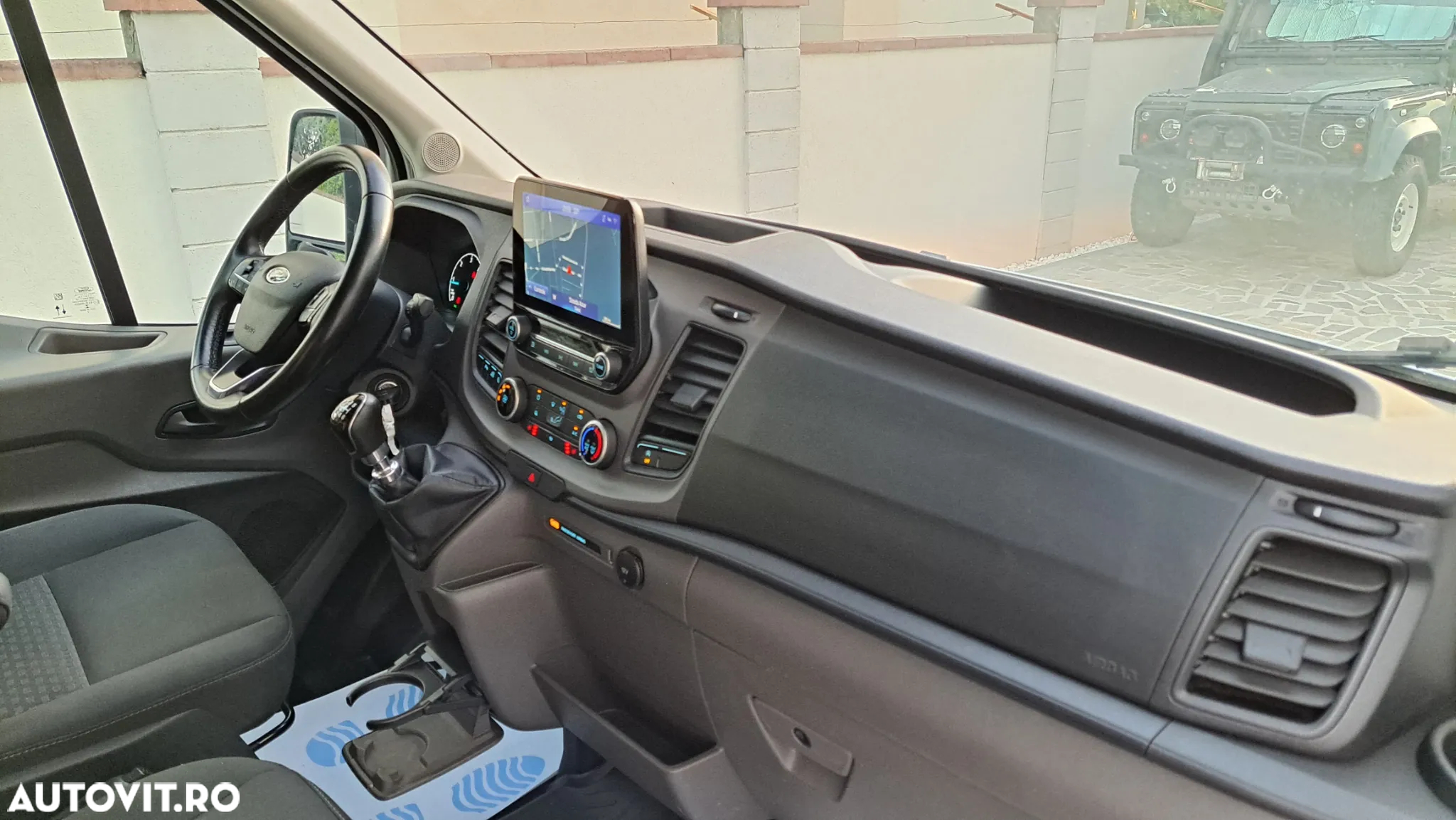 Ford TRANSIT VAN TREND L3H2 FWD - 23