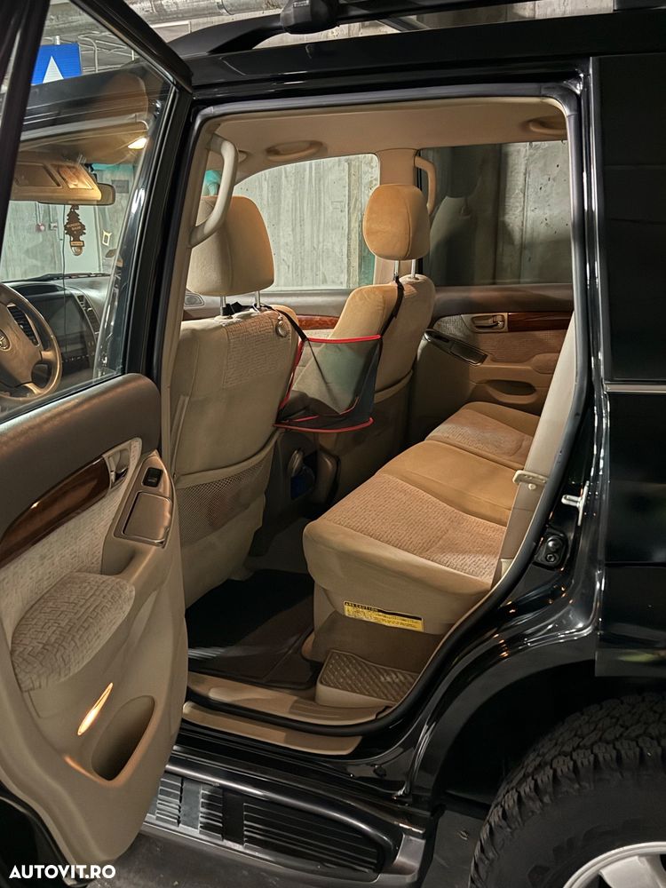 Toyota Land Cruiser 3.0 TD-4D Aut Executive - 10
