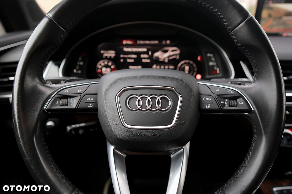 Audi Q7 3.0 TFSI Quattro Tiptronic - 27