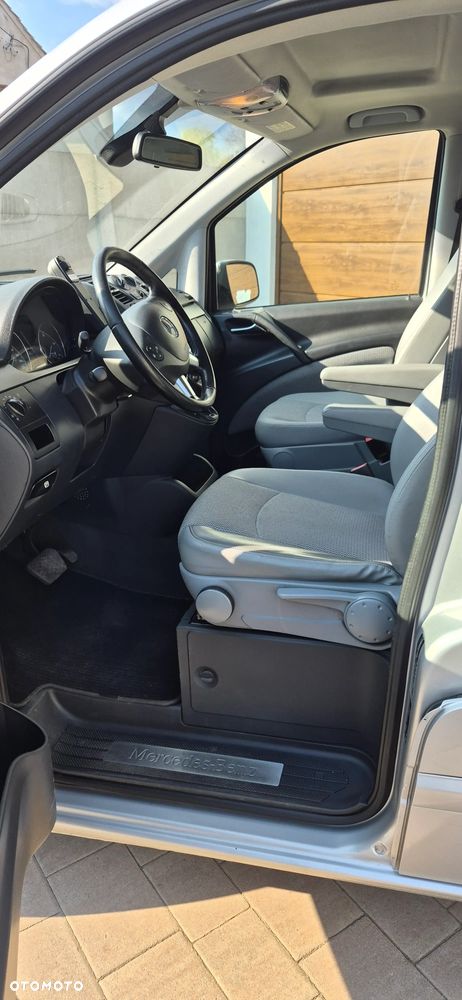 Mercedes-Benz Viano - 12