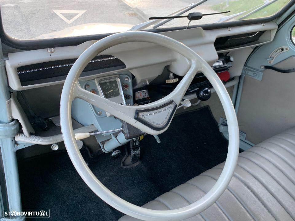 Citroën 2CV - 9