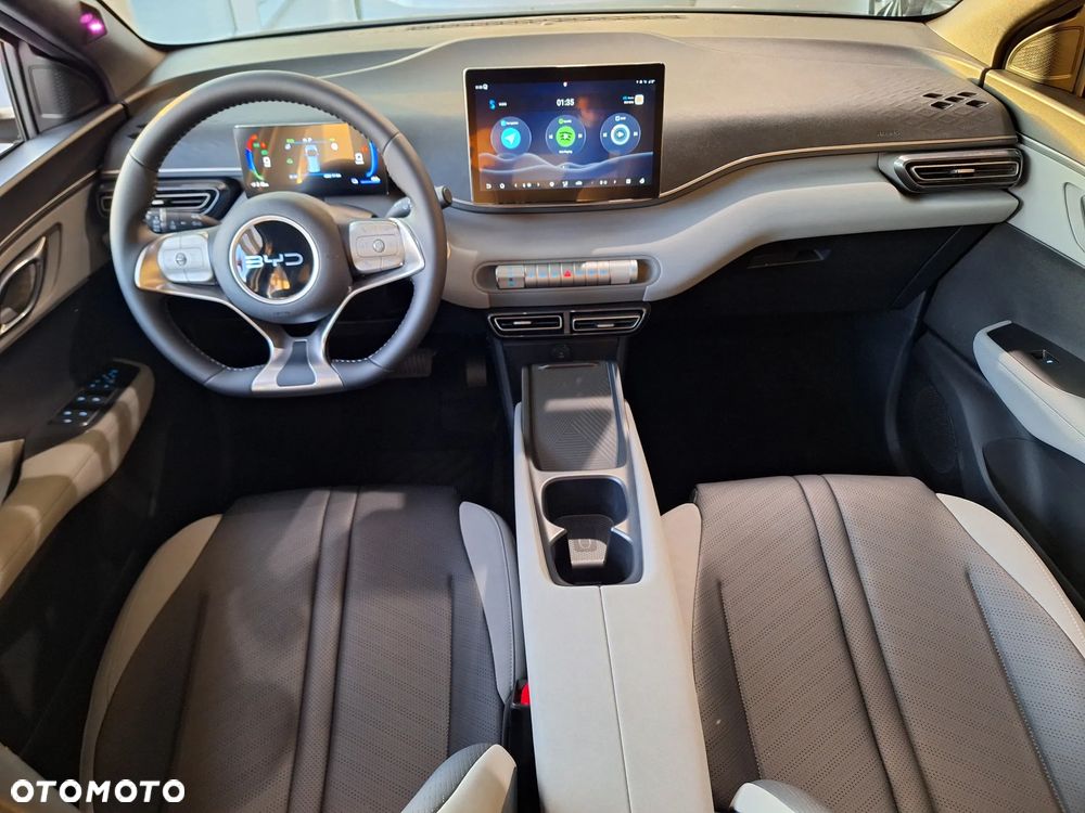 BYD Dolphin Surf 43.2kWh Boost - 9