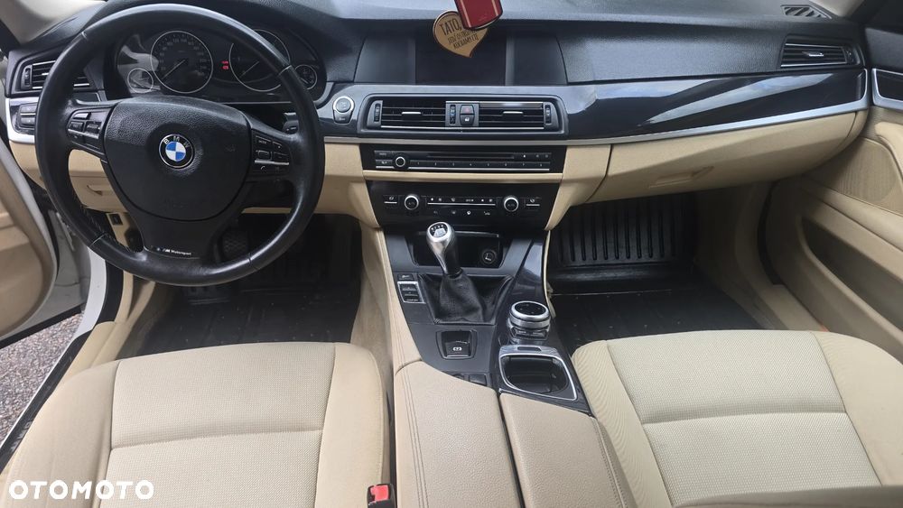 BMW Seria 5 520d - 8