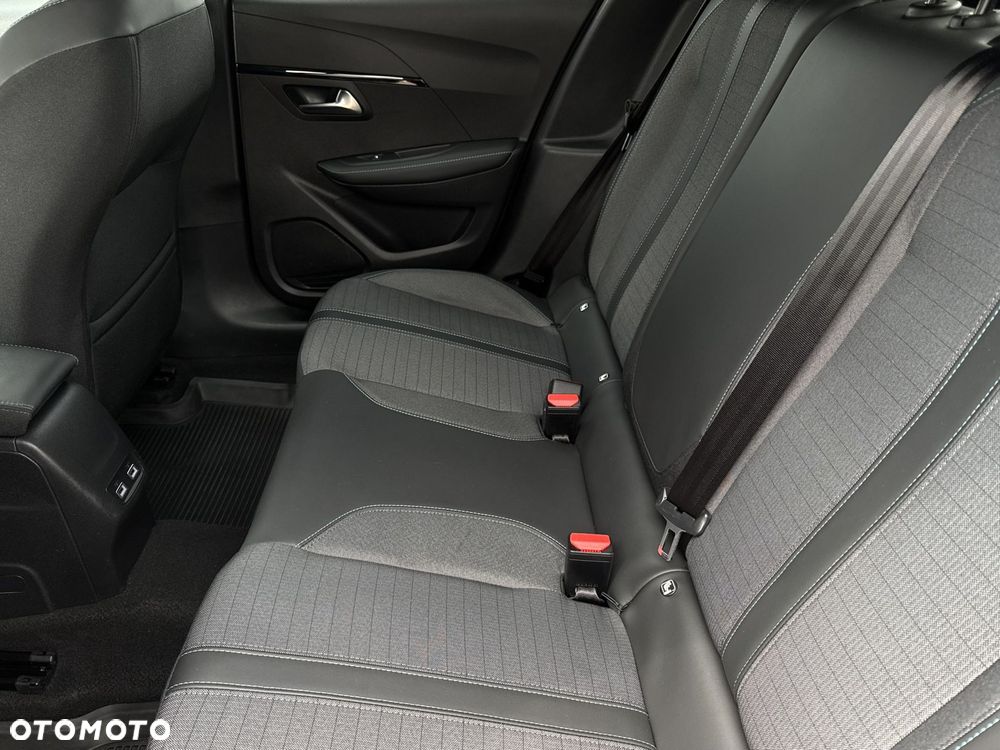 Peugeot 208 1.2 PureTech Allure Pack S&S - 11