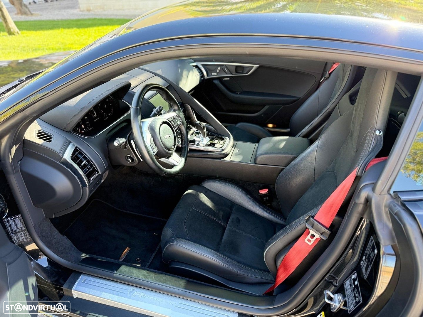 Jaguar F-Type Coupe 2.0 Aut. R-Dynamic - 8