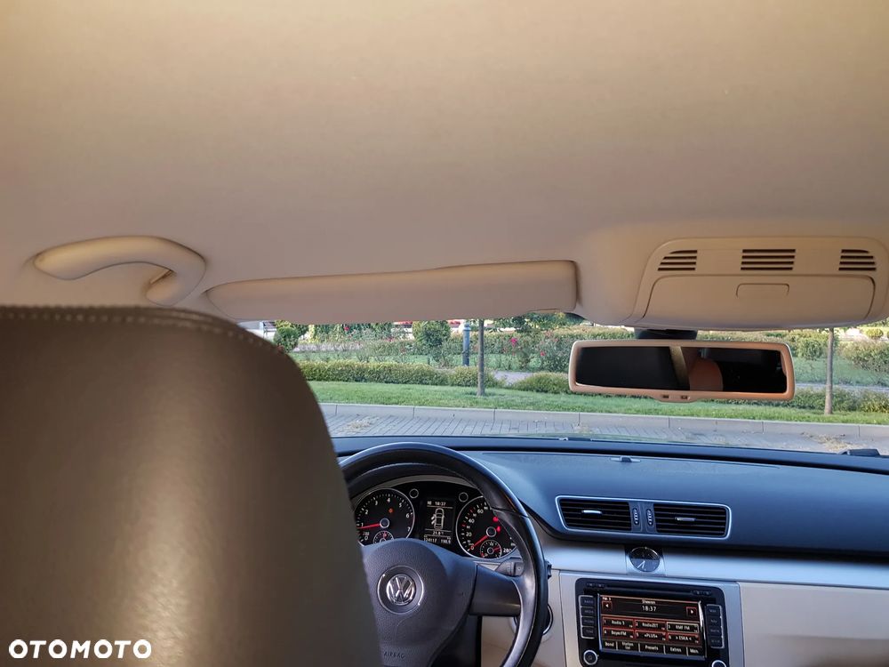Volkswagen Passat CC 1.8 TSI - 13