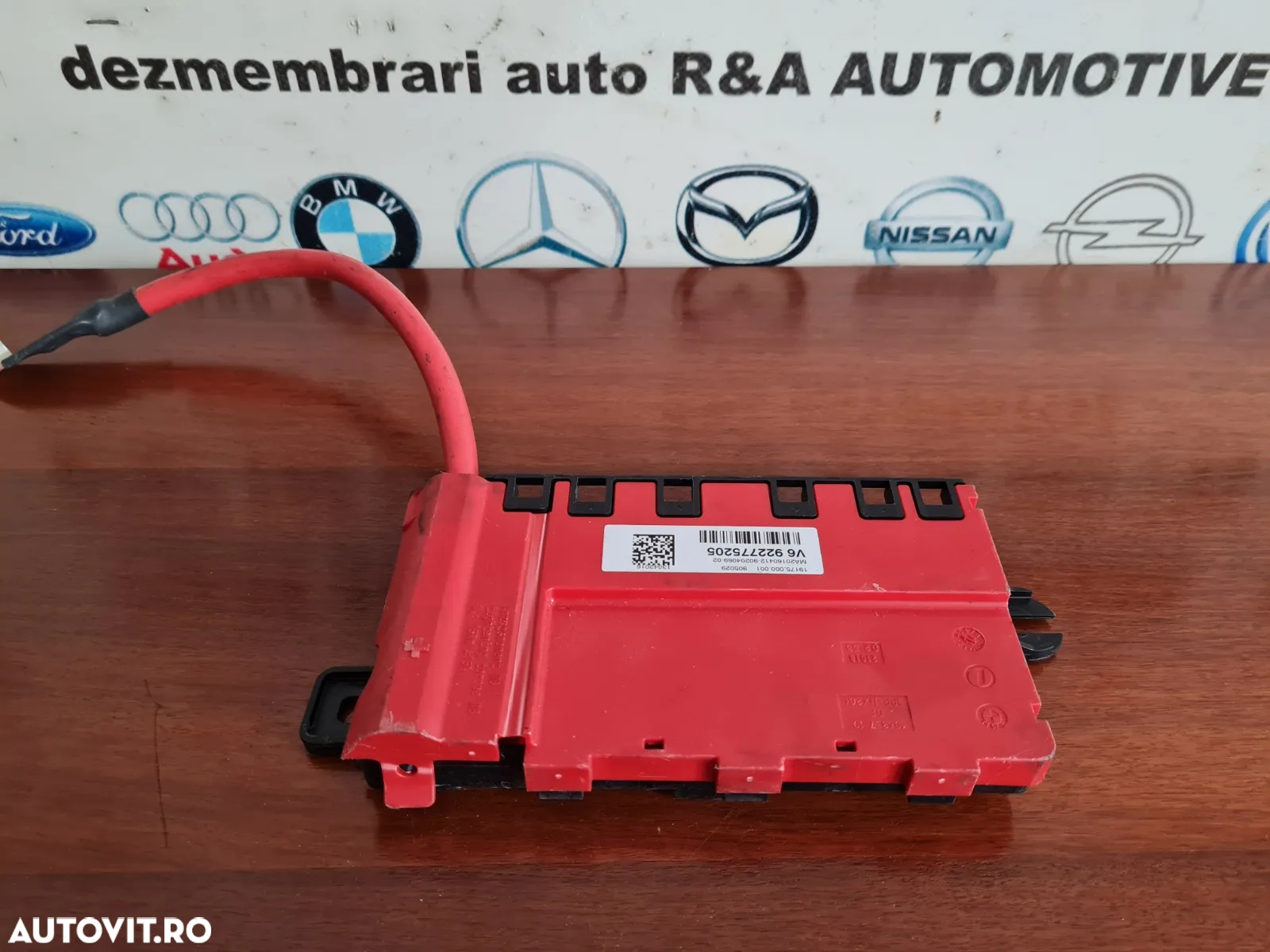 Distribuitor Borna Baterie Bmw F30 F31 Cod  - Dezmembrari Arad - 3