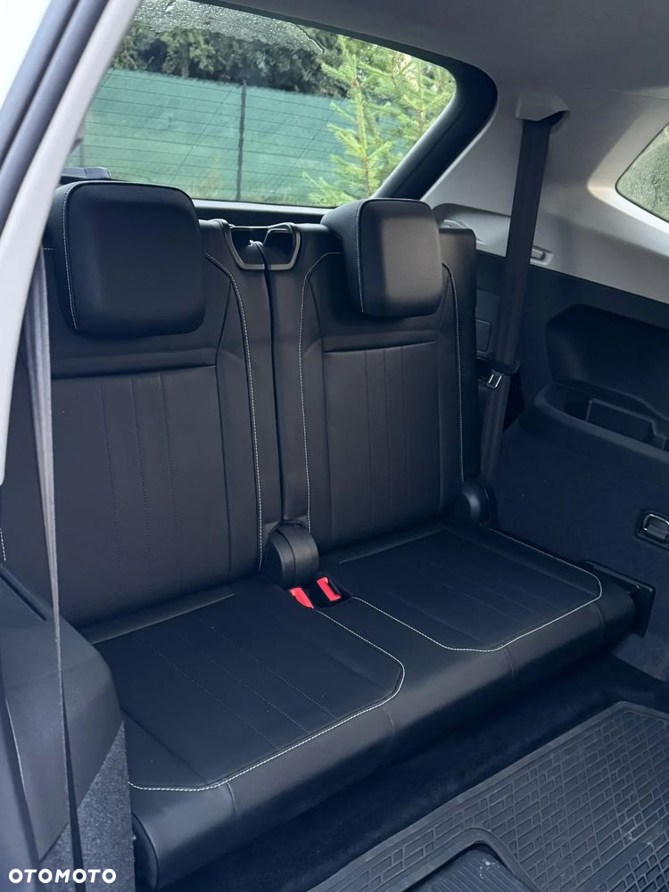 Volkswagen Tiguan Allspace - 14