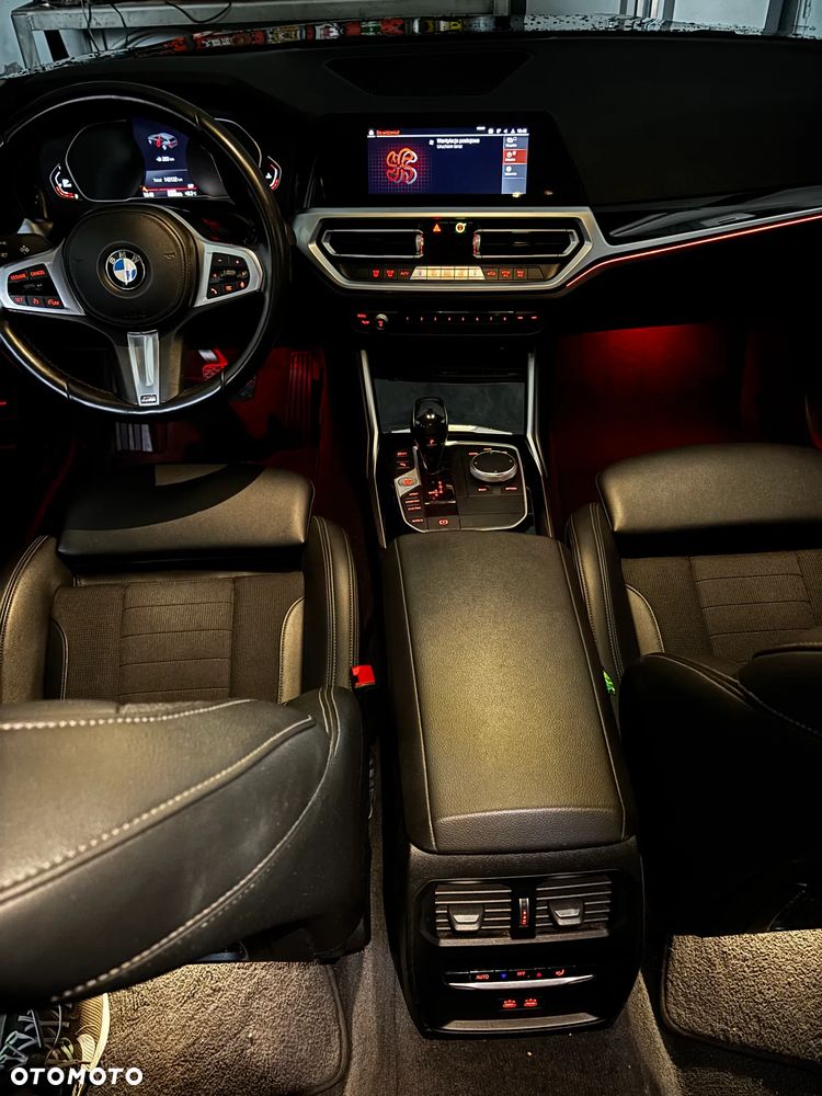BMW 3 Series 2020 photo 5