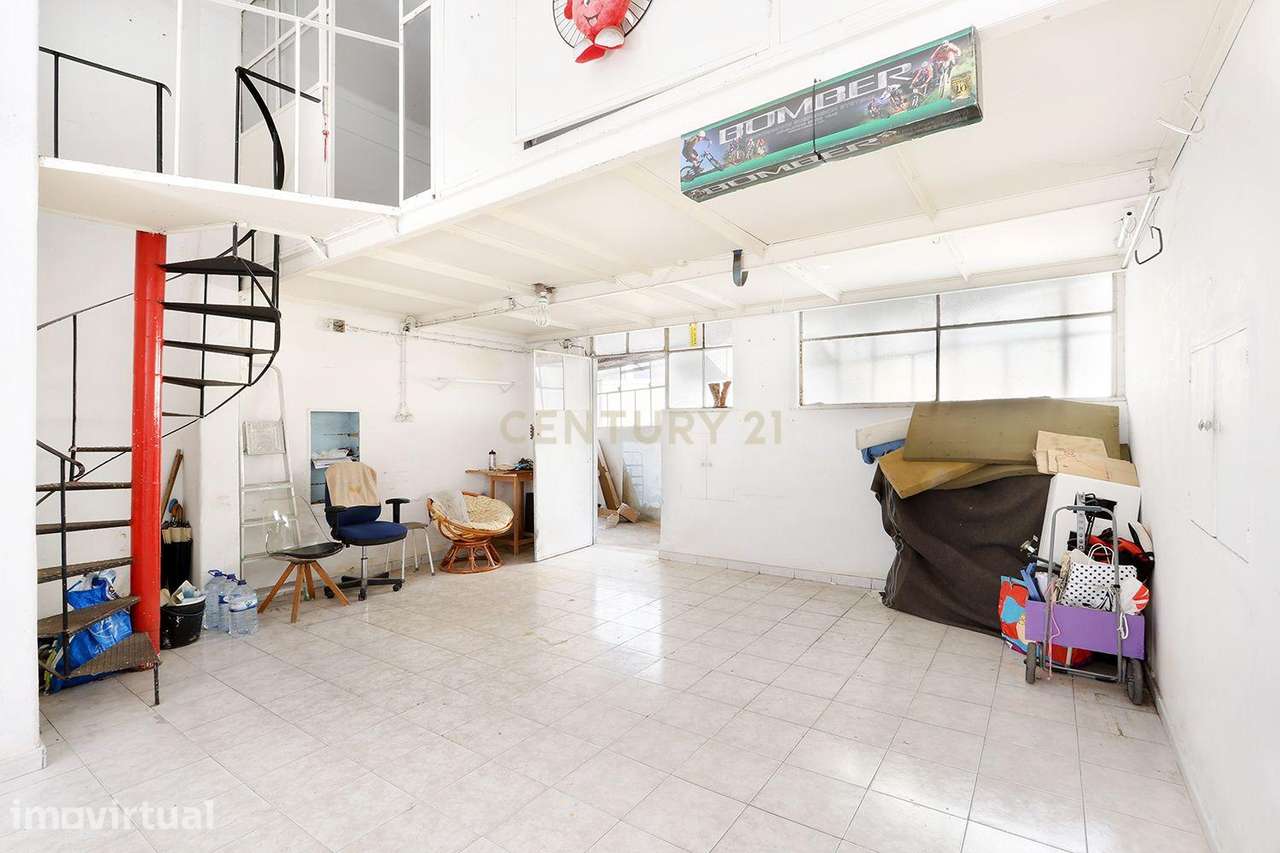 Mais do que um Espaço Comercial: Versatilidade no Coração de Moscavide - Grande imagem: 3/7