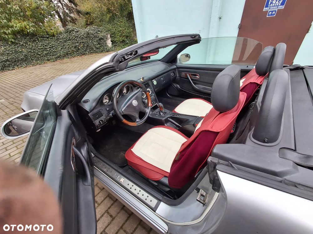 Mercedes-Benz SLK 200 Kompressor - 4