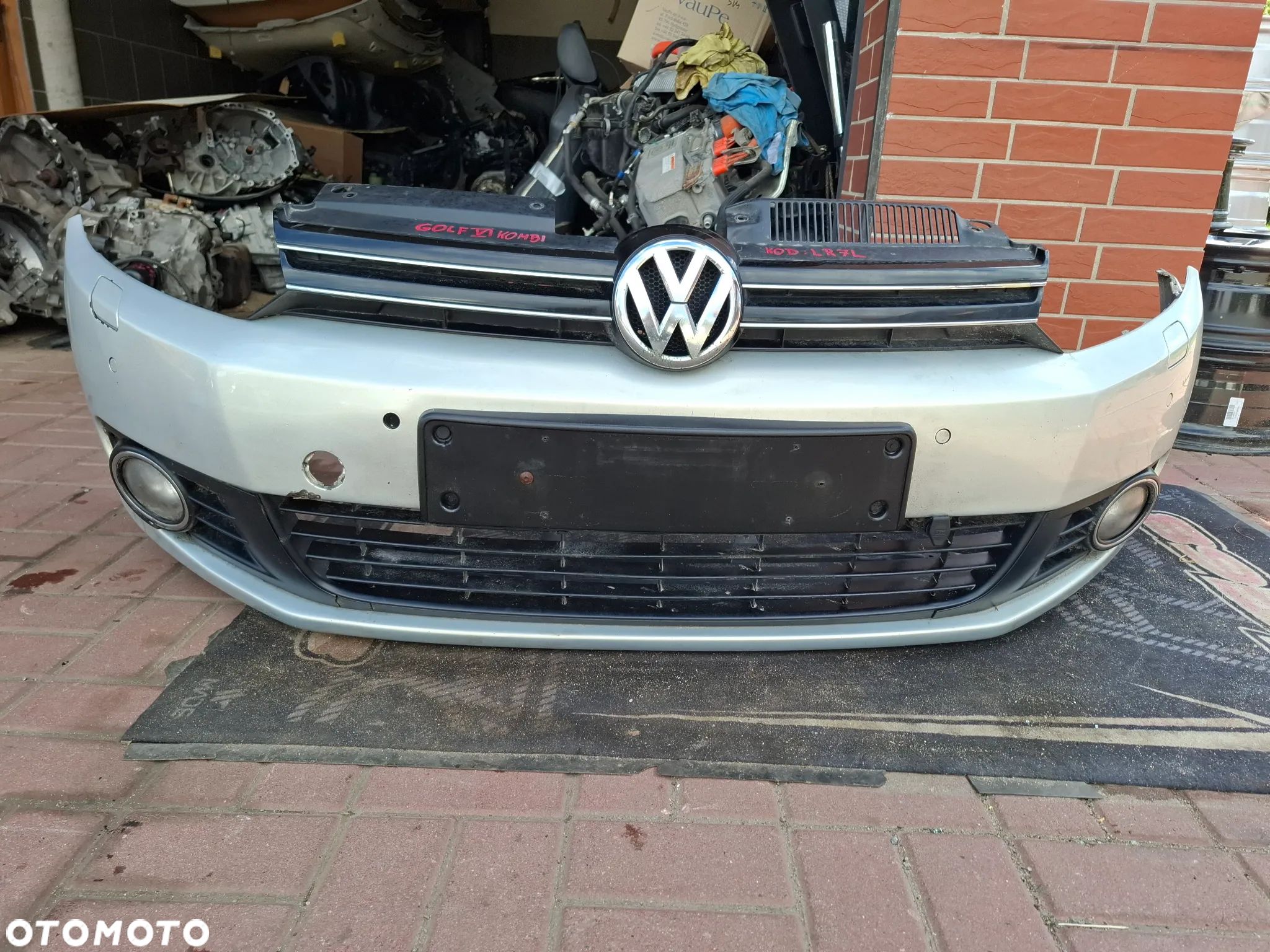 Przedni zderzak VW Golf VI kombi - 1