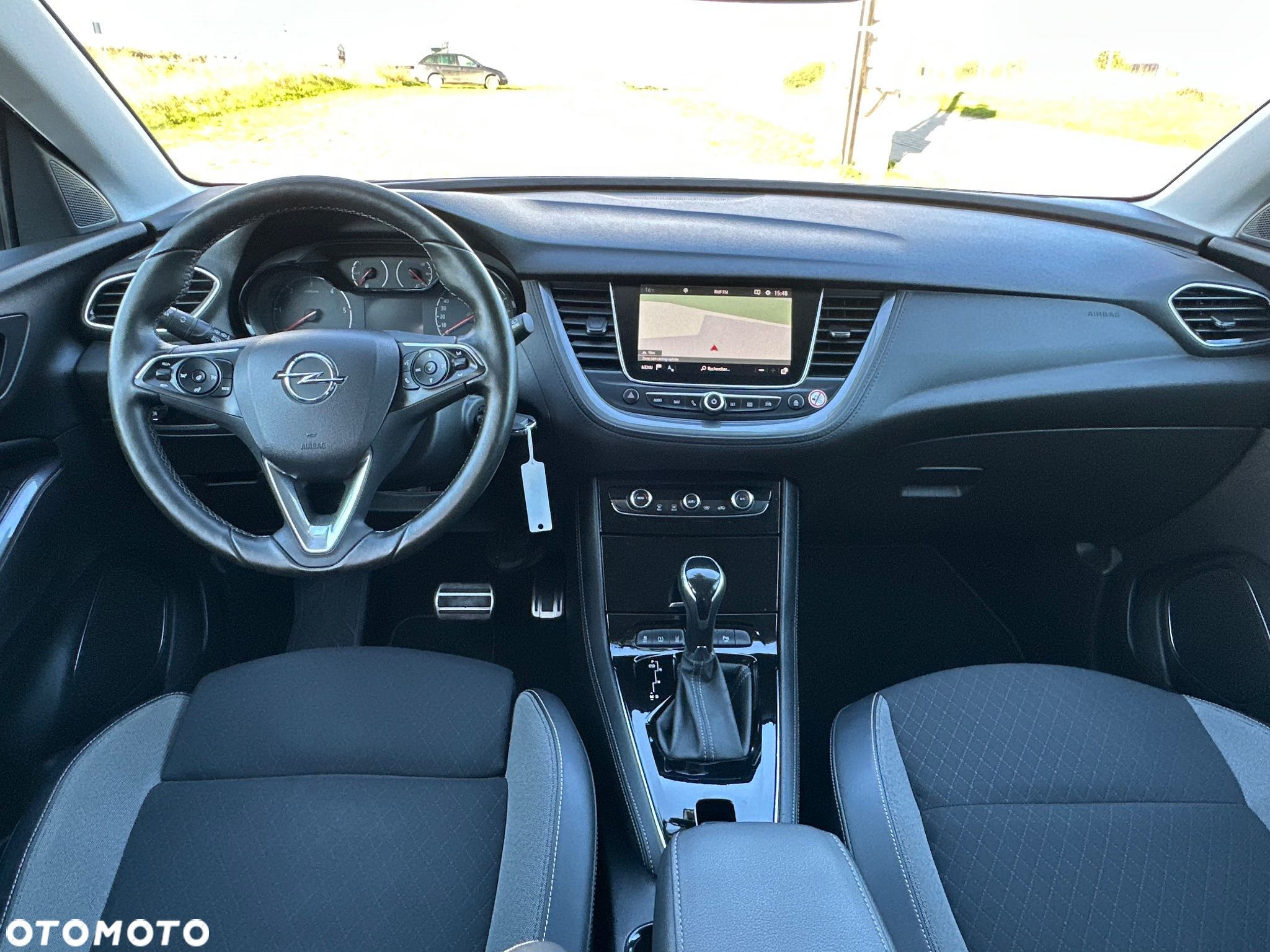 Opel Grandland X 1.5 D Start/Stop Automatik Business Edition - 32