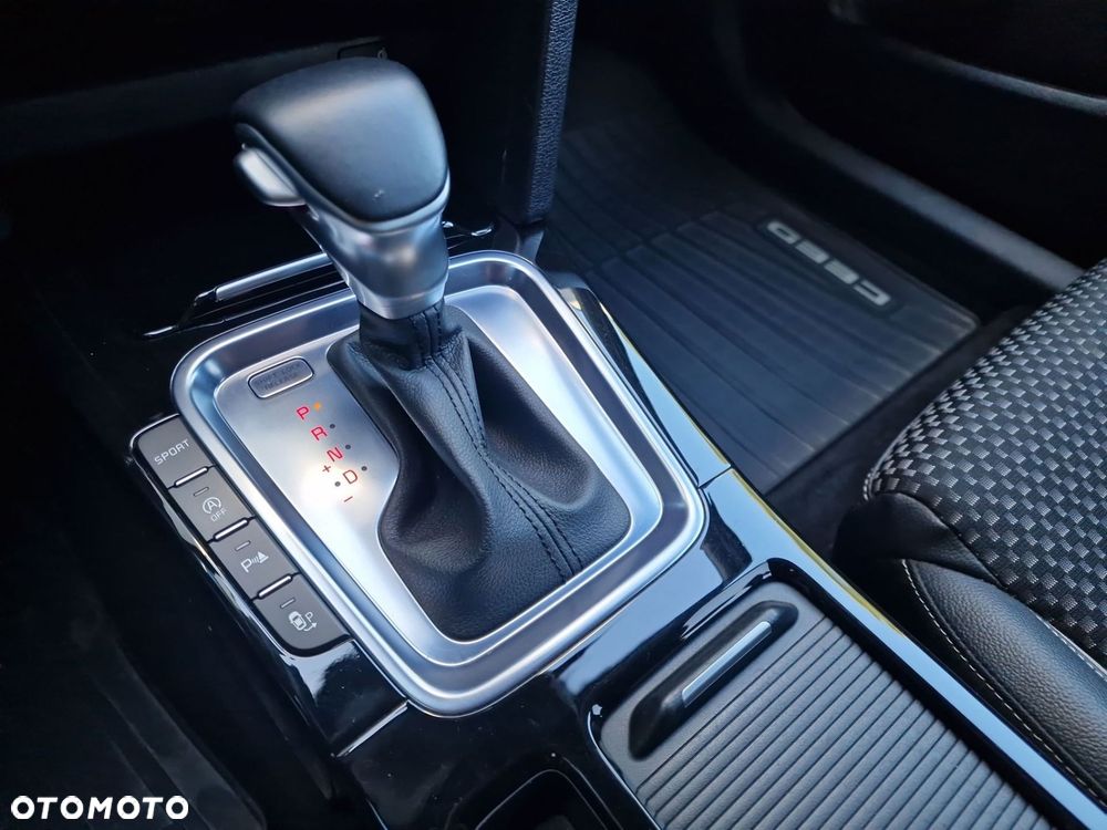 Kia Ceed 1.4 T-GDI L Business Line Plus DCT - 15