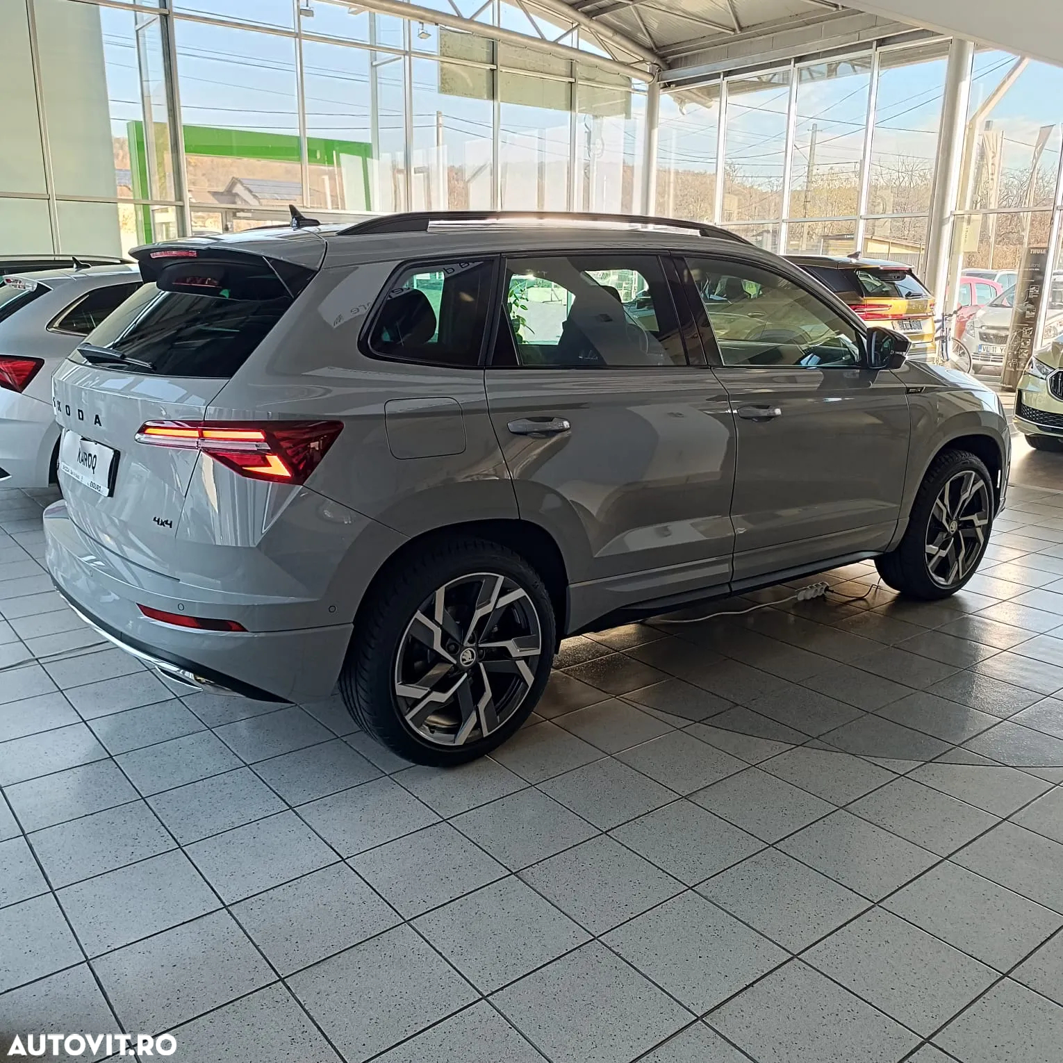 Skoda Karoq 2.0 TDI 4X4 DSG Sportline - 6