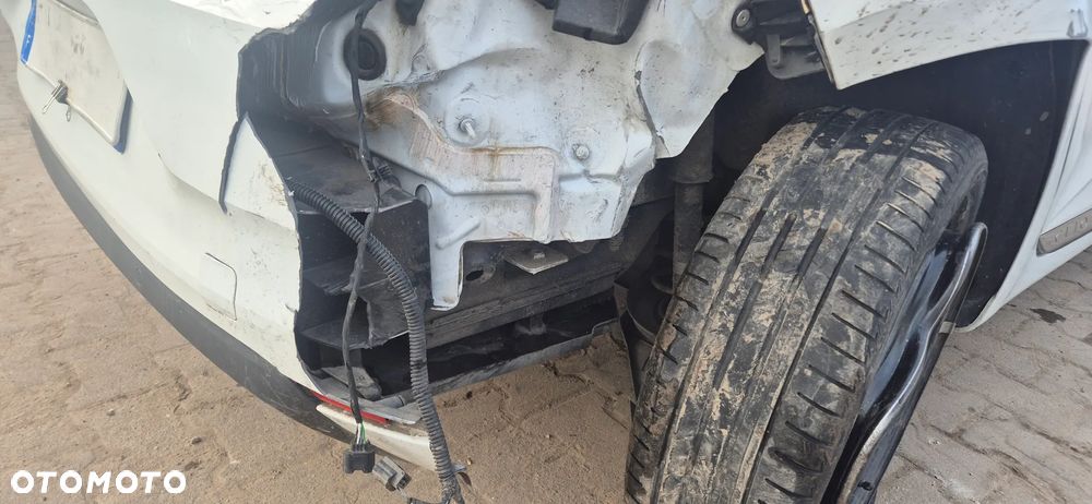 Renault Clio 1.5 dCi Energy Alize - 21