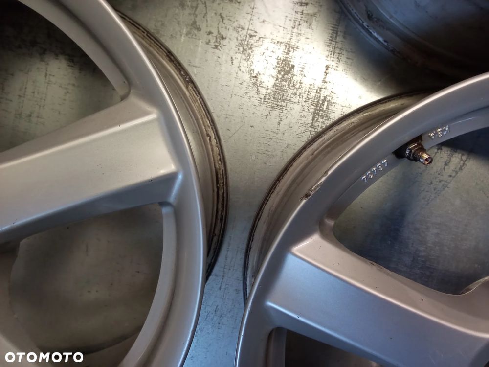 Felgi Ford C-Max Kuga Galaxy Mondeo 7Jx17 et48 5x108 - 7