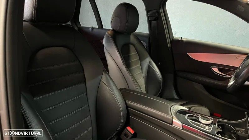 Mercedes-Benz C 300 de AMG Line - 6