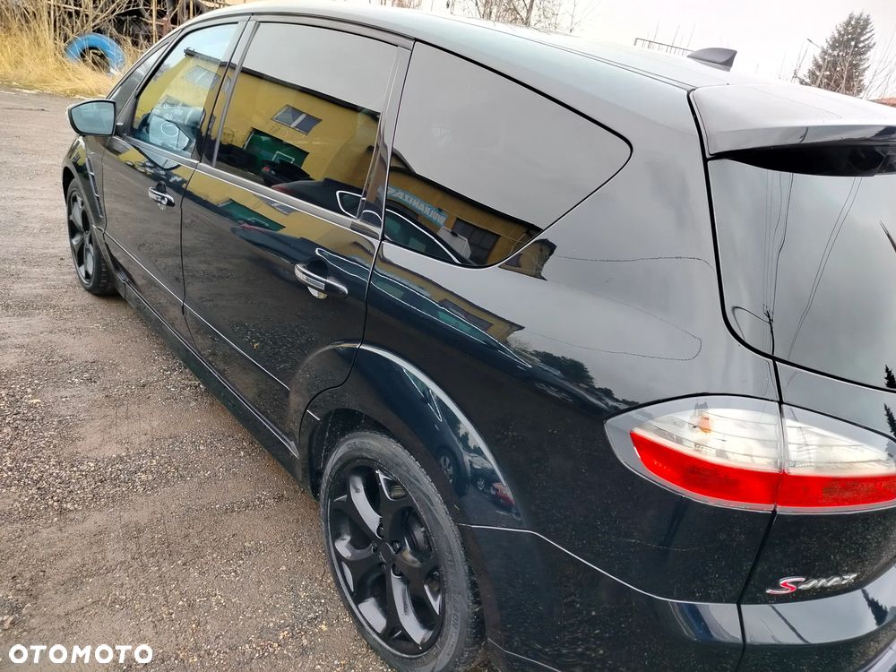Ford S-Max - 31