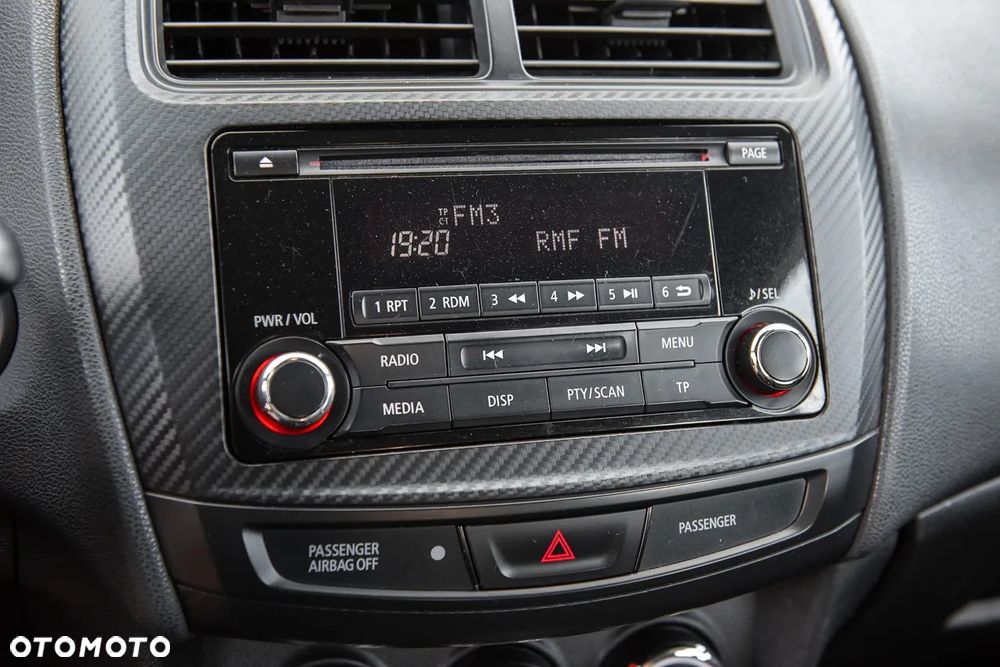 Mitsubishi ASX - 21