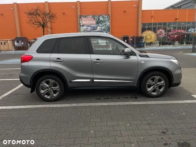 Suzuki Vitara 1.6 Comfort 2WD - 3
